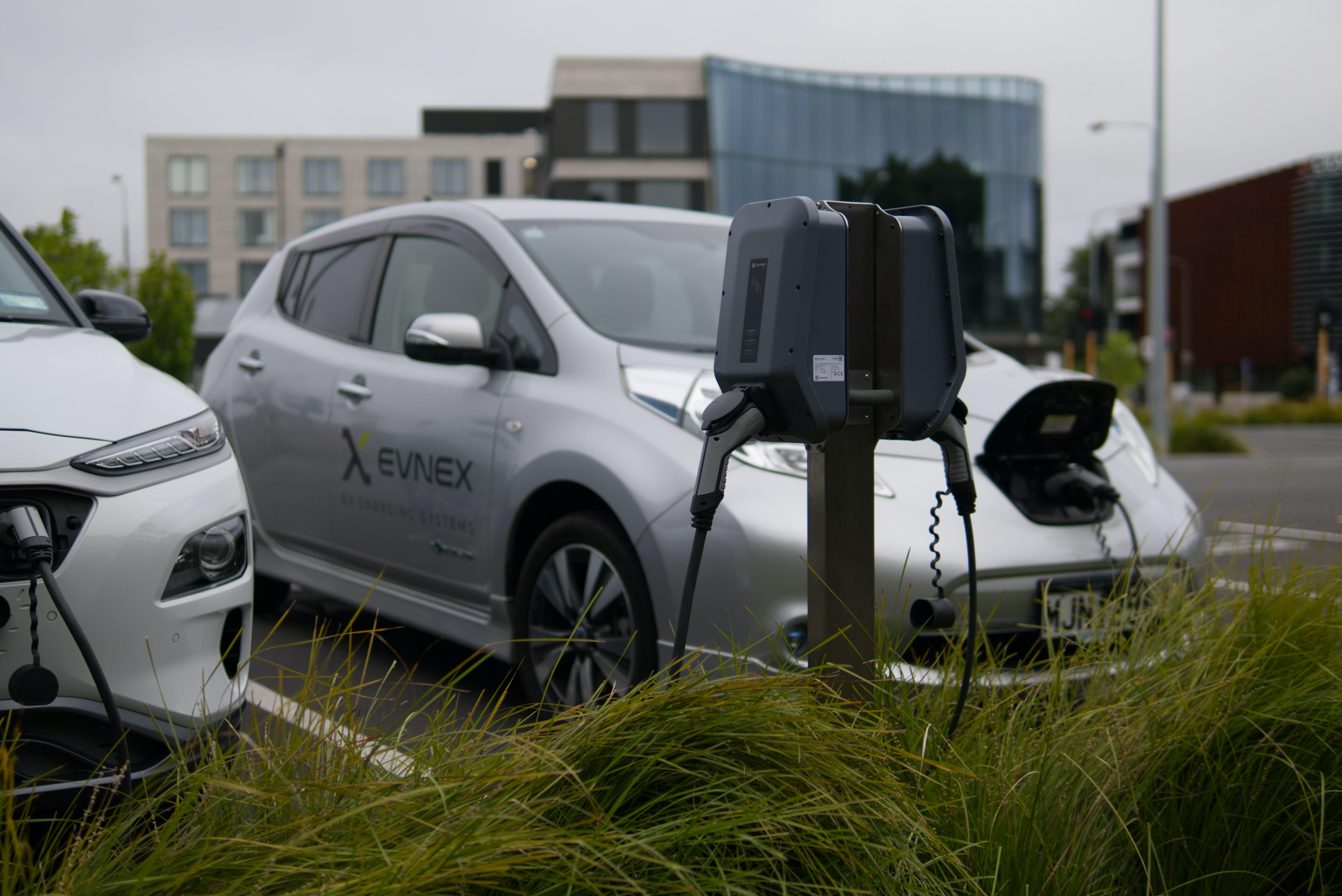 Texans benefit from free charging with Nissan LEAF