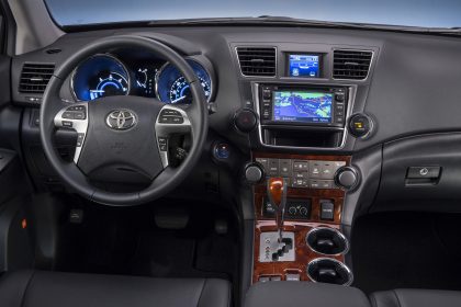 Toyota Highlander Hybrid Electric Car Limited