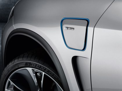BMW Xdrive plugin hybrid charging door