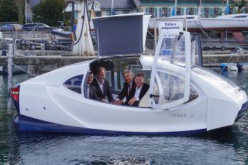 From left to right: Kenneth Nakken, Vice President Digital Service ABB Marine & Ports; Anders Bringdal, Founder and CEO Seabubbles; Thierry Lassus, Managing Director ABB Sécheron; Alain Thébault, Co Founder & Vice-President Seabubbles Source: ABB (ABBN: SIX