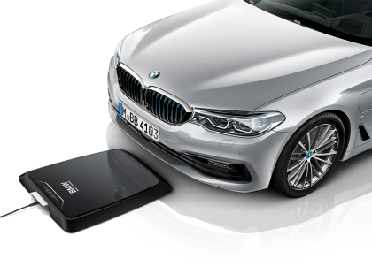 BMW 530e Inductive Charging Pilot Program Named 2020 Green Car Technology
